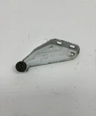 Renault Kangoo II Sliding door upper roller guide/hinge 497626E