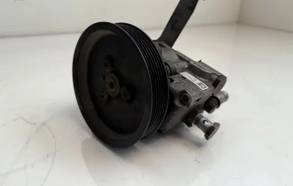 Power steering pump