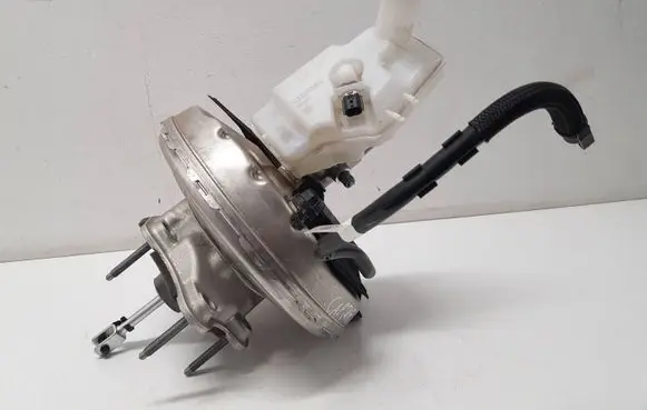 Renault Captur II Brake booster 472106191R 0265005329