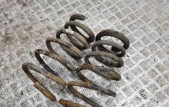 Volvo XC90 Rear coil spring