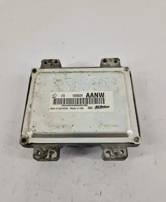 Opel Astra J Engine control unit/module 12639235