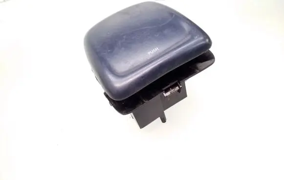 Car ashtray