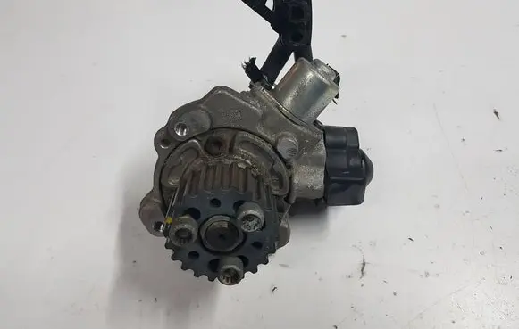 Volkswagen Polo V 6R Fuel injection high pressure pump 03P130755IAUTPI 03P130755 28260092