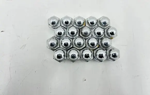 Nuts/bolts
