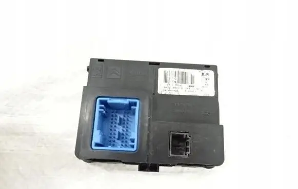 Peugeot 3008 II Air conditioner control unit module 9811039280