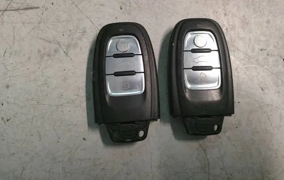 Audi A4 S4 B8 8K Ignition key/card