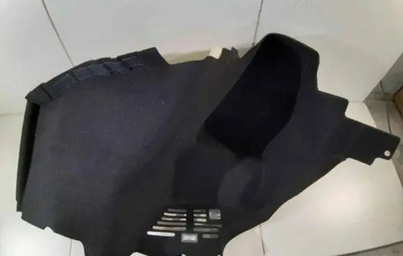 Tesla Model 3 Trunk/boot lower side trim panel 108293200K 210619A
