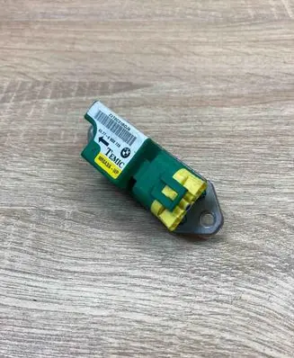 BMW X5 E53 Airbag deployment crash/impact sensor 6900728 USED