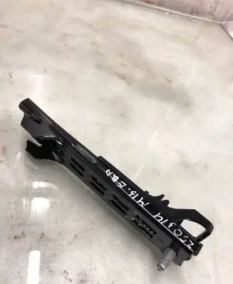 Mercedes-Benz EQA Seat belt height adjuster A0008607802