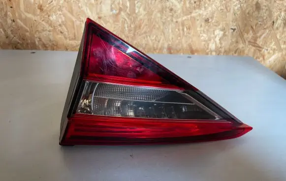 Skoda Superb B8 (3V) Tailgate rear/tail lights 3V945308E 01187294
