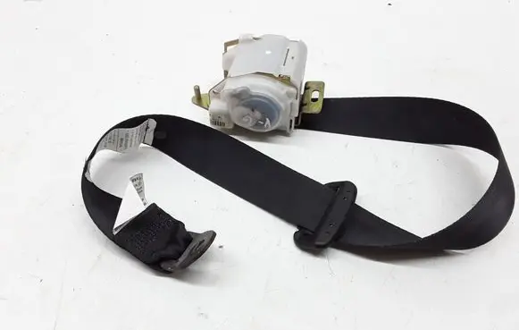Dodge Stratus Middle seatbelt (rear) 