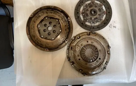 Opel Grandland X Clutch set kit 9818024380 9820879880