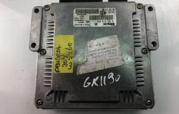 Peugeot 307 Engine control unit/module ECU 9650221480 0281010935