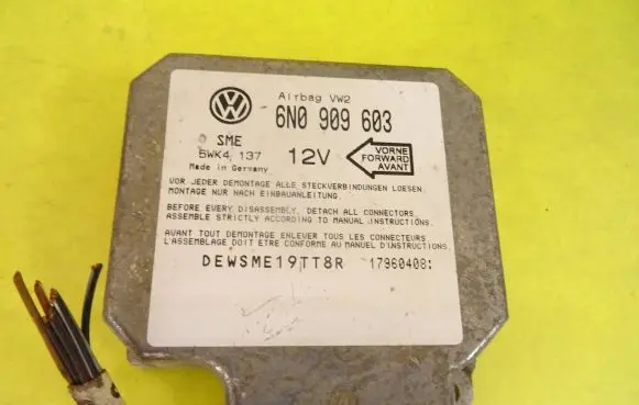 Volkswagen Golf IV Airbag control unit/module 6N0909603