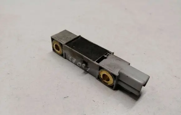 Volvo V70 Airbag deployment crash/impact sensor 9452777 151000 001400