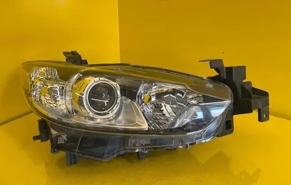 Mazda 6 Headlight/headlamp GHR4-51030
