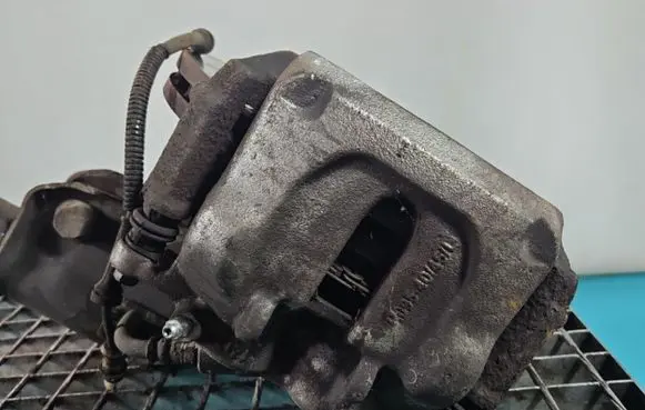 Opel Vivaro Front brake caliper IMPRK1394906