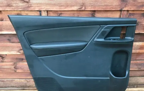 Volkswagen Sharan Rear door card panel trim