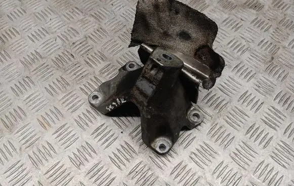 Audi A4 S4 B9 8W Engine mounting bracket 8K0199307BG