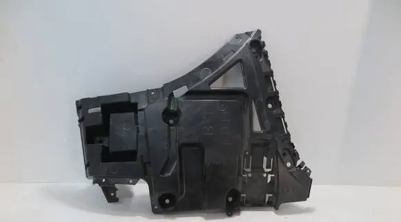 BMW X3 G01 Bumper support mounting bracket corner 7400667