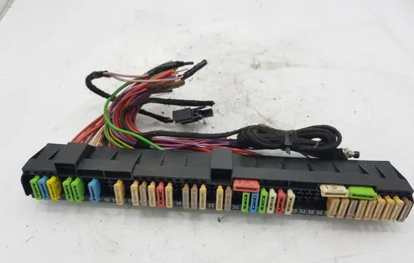 BMW 5 E39 Fuse module