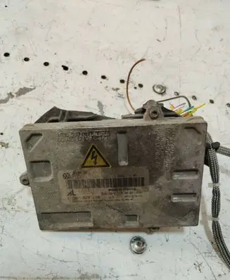 Volkswagen PASSAT CC Headlight ballast module Xenon 1K0941329 10EEG070133 1307329120