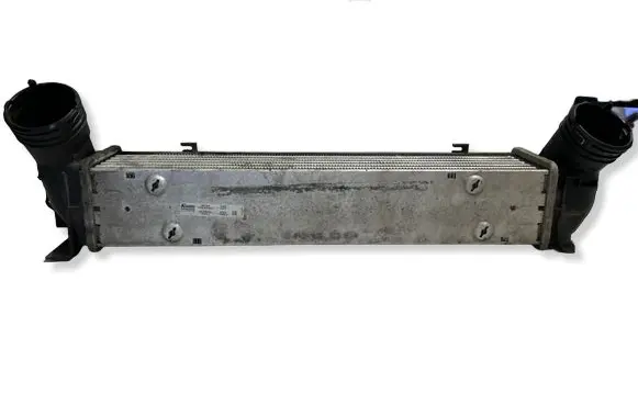 BMW 3 E90 E91 Intercooler radiator 96725
