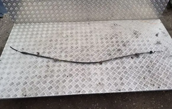 Handbrake/parking brake wiring cable