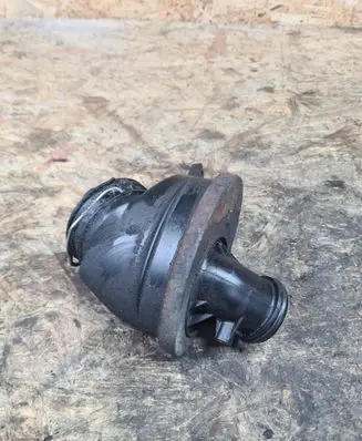Mercedes-Benz E W211 Intake resonator A6110981607