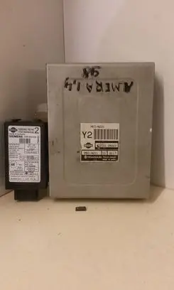Engine ECU kit and lock set