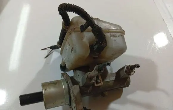 Opel Astra G Master brake cylinder 