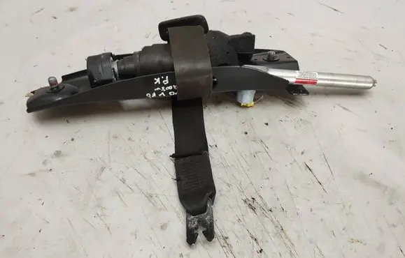 Volvo V70 Front seatbelt G6041213L