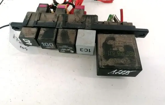 Skoda Octavia Mk1 (1U) Fuse box set 8L0941822 1U0941243C