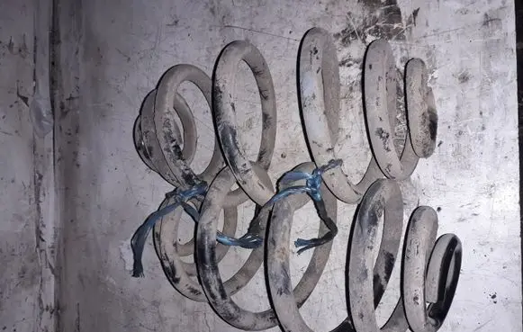 Audi A6 S6 C5 4B Rear coil spring