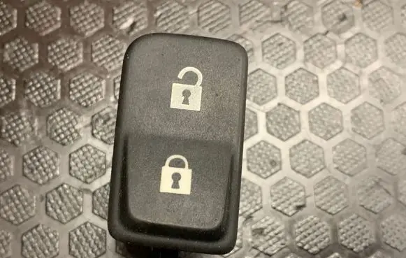 Volvo V50 Central locking switch button 0565832 D284