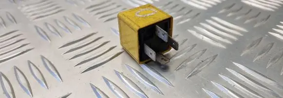 Ford Fiesta Other relay 81AG14N089CA V23134K6X38