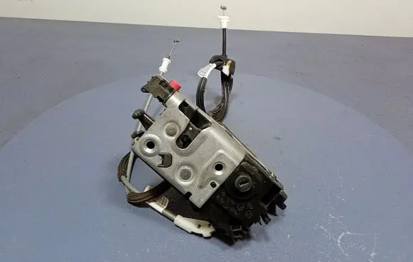Citroen C4 Grand Picasso Rear door lock 9685351980