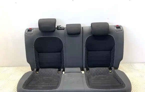 Skoda Fabia Mk3 (NJ) Second row seats 