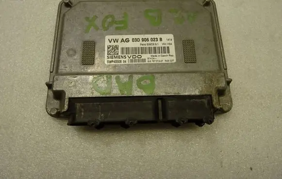Volkswagen Fox Engine control unit/module 03D906023B