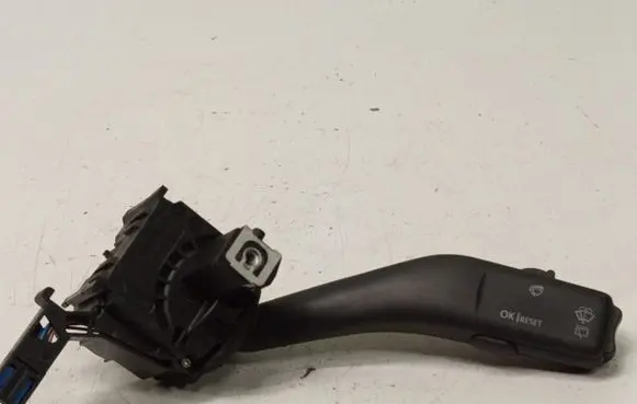 Volkswagen Touran I Wiper control stalk 1K0953519A