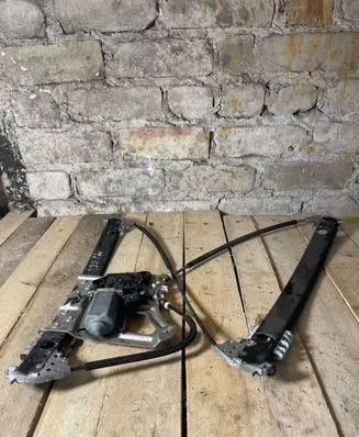 Mercedes-Benz S W220 Front door window regulator with motor A2207200446