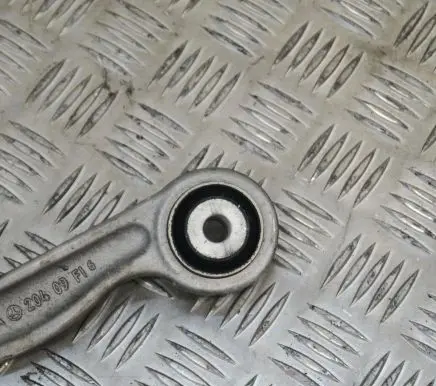 Mercedes-Benz C W205 Rear upper control arm/wishbone 20409F16