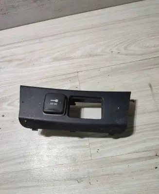 Fiat Tipo 12 V Socket (front) 735650898