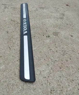 Volvo XC90 Front sill trim cover 8659960