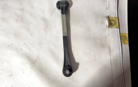 Rear anti-roll bar/stabilizer link
