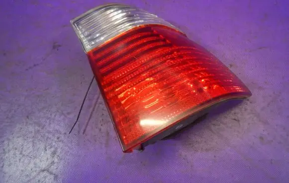 BMW 5 E39 Rear/tail lights 6902532