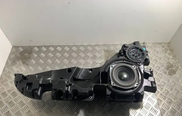 Audi Q7 4M Front door speaker 4M0035297