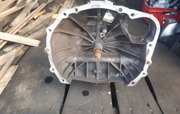 Subaru Outback Manual 5 speed gearbox TY758V1ABB 357076LY