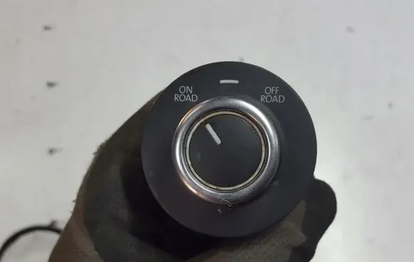 Volkswagen Touareg II Differential lock switch 7P6941435D