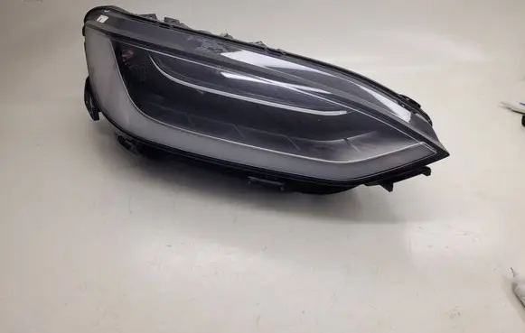 Tesla Model X Headlight/headlamp 103431901C 057724 00197425